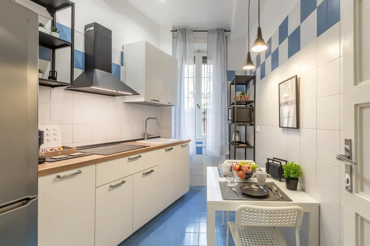 Imperium House - Appartamento Con Giardino Privato, 3 Minuti Da Metro Piazza Bologna, A-C, Roma Apartamento